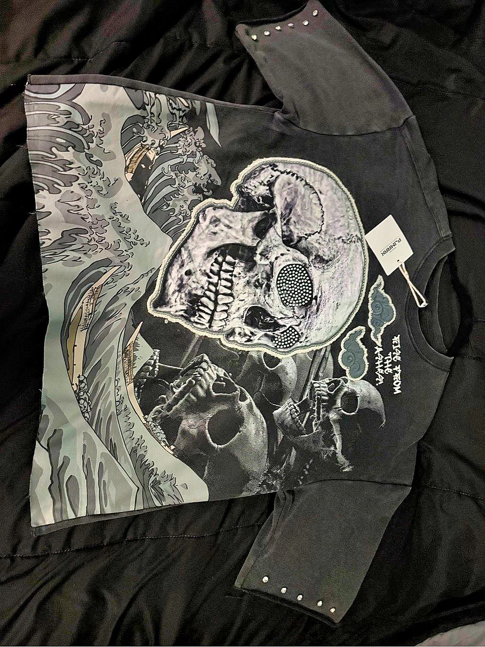 PJMARK Rise from the ashes graphic black tee size medium brand new with tags